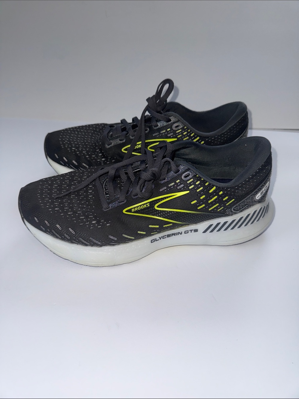 Brooks Men's Glycerin GTS Running Shoes - Black with Neon Yellow